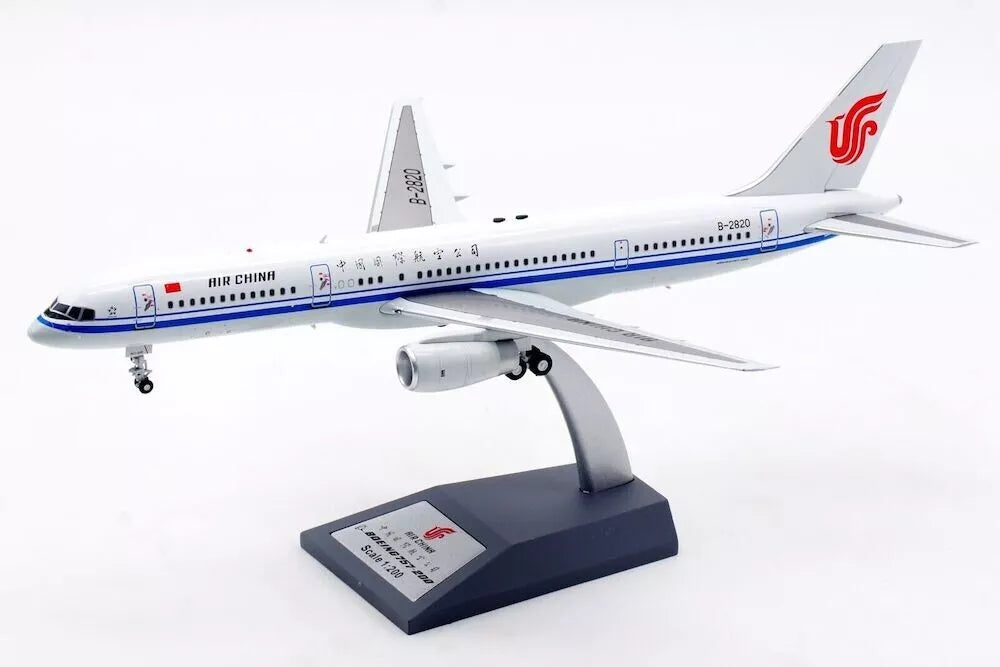 AVIATION 200 B757-2Z0 AIR CHINA REG: B-2820